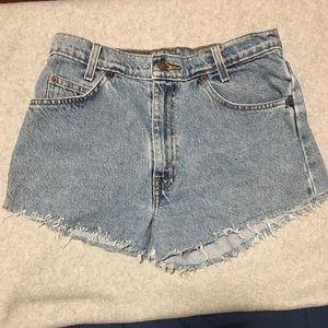 Levi Vintage High Rise Short